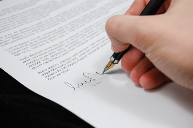 firma su una perizia medico legale